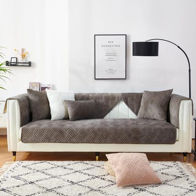 Nouveau Coussin de Canapé Matelassé en Peluche Automne et Hiver Moderne Simple Antidérapant Super Doux Serviette Coussin de Canapé 70*70