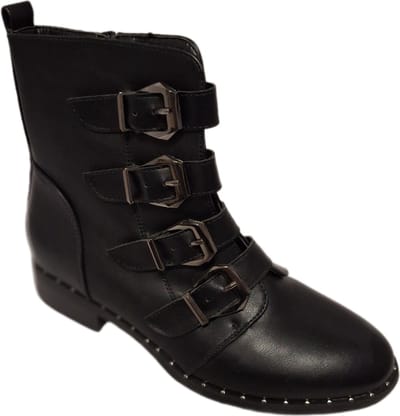 LUCKYSHOES-BIKERBOOTS-LEDERLOOK-4 RIEMPJES MET GESP-STUDS LANGS ZOOL-39
