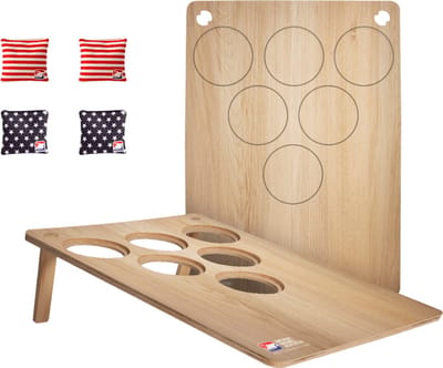 Beerpong Cornhole