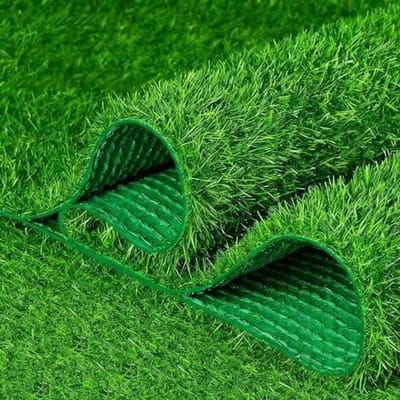 Kunstgrastapijt met drainage - Synthetisch gras - Buitenruimte verfraaien - Zacht en duurzaam - 1 x 4 meter - Groen