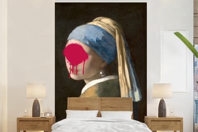 Behang - Fotobehang Meisje met de parel - Johannes Vermeer - Roze - Breedte 200 cm x hoogte 300 cm