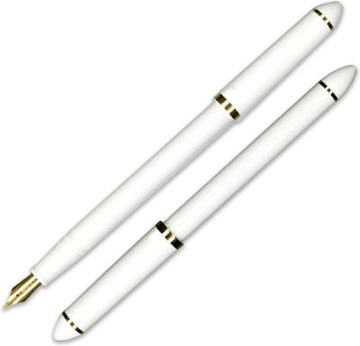 Sailor Fude-De-Mannen Script Kalligrafie Pen Witte Body, Nib Angle 40 °C Degrees + een Converter met een Witte Draaiknop.