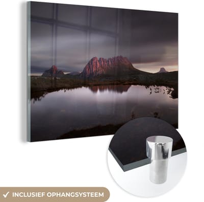 ® Glasschilderij 180x120 cm - Schilderij acrylglas - Zonsopgang Wiegberg Cradle Mountain in Tasmanië - Foto op glas - Muurdecoratie woonkamer - Wanddecoratie slaapkamer - Schilderijen