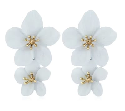 oorbellen- Glee -bloem -wit- goudkleurig- Charme Bijoux