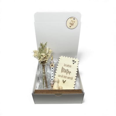 Geschenkbox liefste METER | beige | WERELD | sleutelhanger | liefste meter | meter vragen | meter worden | peettante vragen | peettante worden | cadeau | geschenkdoos | giftbox