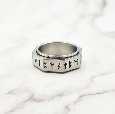 Mei's - Viking Rune Around - ring heren - runen - RVS zilver - ringmaat 60 mm