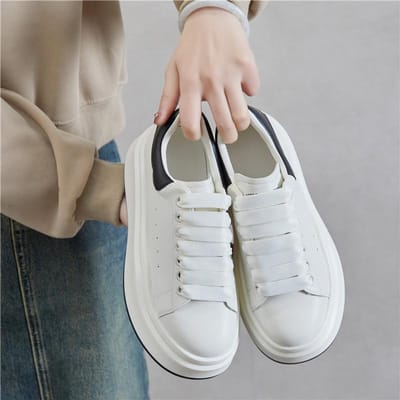 Diksoldige Kleine Witte Schoenen Dames Nieuwe Zomer Veelzijdig Mesh Ademend Verhogende Boardschoenen 40 zwart