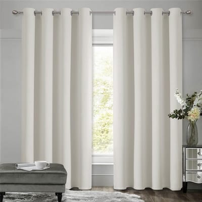 Unyqoos ® Lichtbeige Verduisteringsgordijnen met Isolerende Eigenschappen voor Woonkamer en Slaapkamer, Set van Twee