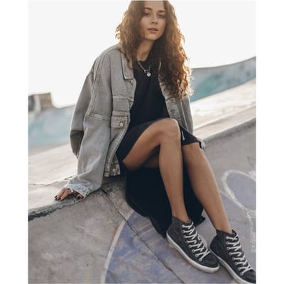 Mikuta The Dark Canvas Sneakers Maat: 40 | Sneakers Outlet | Dames | Grijs