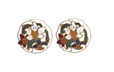 Behave - Oorbel steker bloemen wit kleurdetail retro look 3 cm