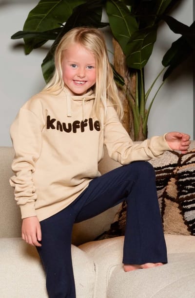 Knuffle Classic Hoodie® | Van het bekende Nederlandse merk Knuffle® | Linda: "De perfecte hoodie. Stijlvol en comfortabel" | Duurzaam geproduceerd in Portugal | Vanaf kindermaat 122 tm XL voor volwassenen | In 4 kleuren, dit is maat XS, kleur Zand