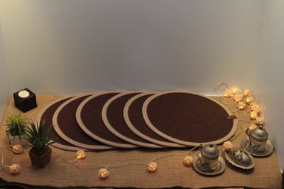 OZ Home - 6-delige Placemat Set - Rond - Bruin/Beige - Duurzaam & Stijlvol - Voor Tafelbescherming en Decoratie