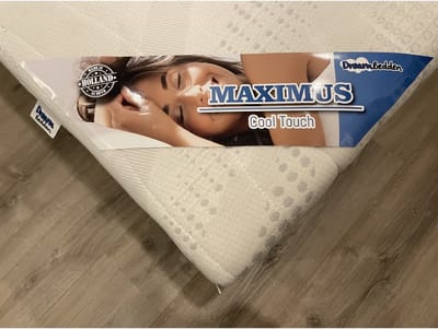 Splittopper Maximus 180x200 HR60 Koudschuim ca. 10 cm dik Cooltouch hoes