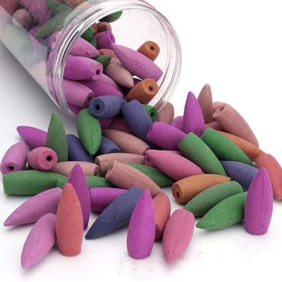 Dailygoods- Wierook Kegels 200 Stuks - Backflow - Natuurlijke Geuren - Lavendel/Roze/Sandelhout/Groene Thee - Voor Thuis/Kantoor/Yoga - Verspreidt Frisse Geuren