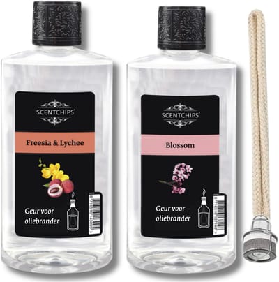 Scentchips Freesia lychee + Blossom + Lont - Geurolie Voor Oliebrander Set van 2 - Inclusief Geurlont - Parfum Olie - Geurolie Voor Lampenolie - Geurlamp Olie - 475ml x 2