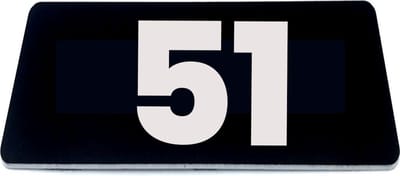 Nummerplaatje 51 - 80 x 50 x 1,6 mm - Zwart/wit - incl. 3M-tape | Nummerbordje - Deur en kamernummer - brievenbusnummers - Gratis verzending - 5 jaar garantie