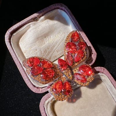 Herfst Kleurrijk Oranje Rood Zirkoon Micro Ingezette Vlinder Broche Vintage Mode Koper Dames Luxe Rode Vlinder Broche white