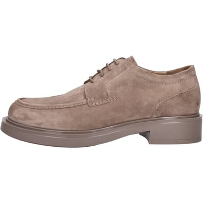 Emanuelle Vee Beige lage schoenen
