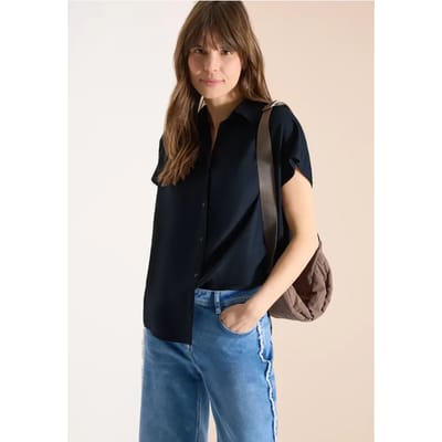 Basic blouse met overhemdkraag in effen kleur