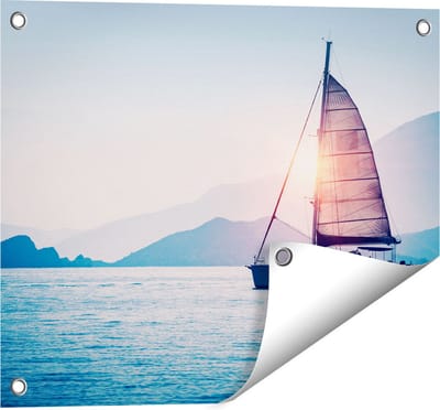Gards Tuinposter Zeilboot bij Zonsondergang - 50x40 cm - Tuindoek - Tuindecoratie - Wanddecoratie buiten - Tuinschilderij