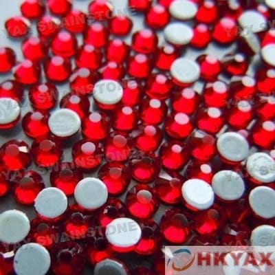 Strass steentjes DMC 5 A Hotfix Lt Siam SS12