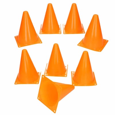24x Sport/voetbal training pionnen oranje 17 cm - Sport - Veldsporten - Training pion/kegel/accessoires