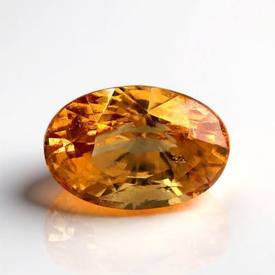 Cavill - Grossulaar Edelsteen - 4,97 Karaat - Ovaal Geslepen - Honingkleurige Oranje Edelsteen uit Madagaskar - Luxe & Transparant Sieraad