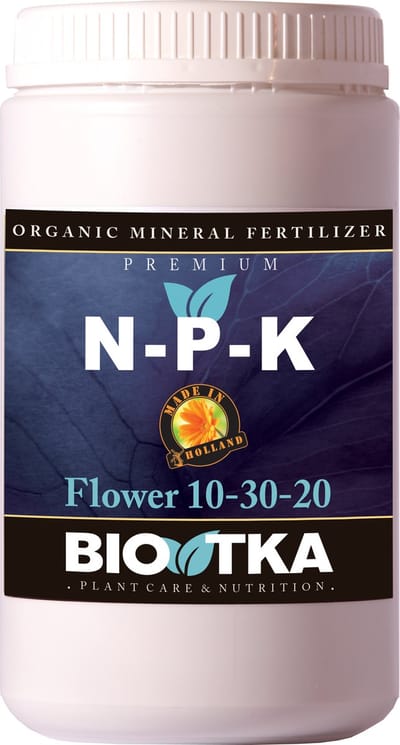 BioTka Microgranulaat NPK 10-30-20 Bloeifase 1 kg. Granulaat meststof voor Kamerplanten & Tuin - Bloemenvoeding - Kamerplanten voeding - Moestuin voeding - Bloeivoeding - Gazon meststof - Biologische Plantenvoeding - Snelle Groei & Sterke Wortels