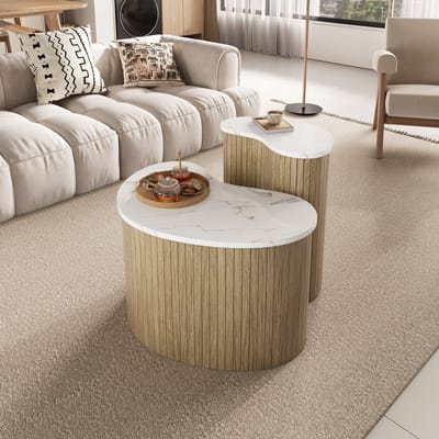 Moderne minimalistische salontafel, marmernerf, houtnerf, bijzettafel in Scandinavische stijl, multifunctionele woonkamertafel.