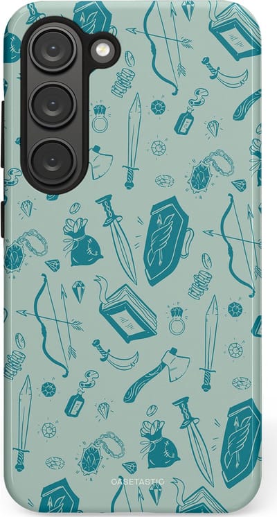 Casetastic Hoesje Geschikt voor Samsung S23 - Stijlvolle Beschermende Duo-layer Case - Avontuurlijke buit vol wapens