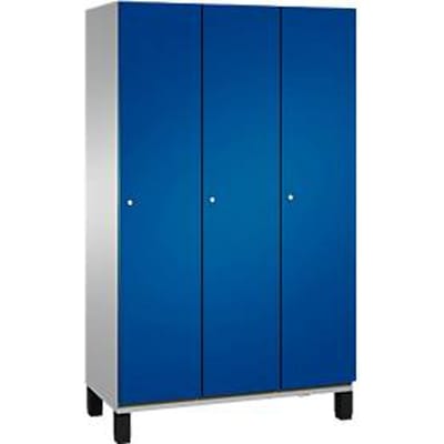 C+P locker Cambio, 3 vakken, op poten, B 1200 x D 525 x H 1980 mm, blank aluminium/ gentiaanblauw