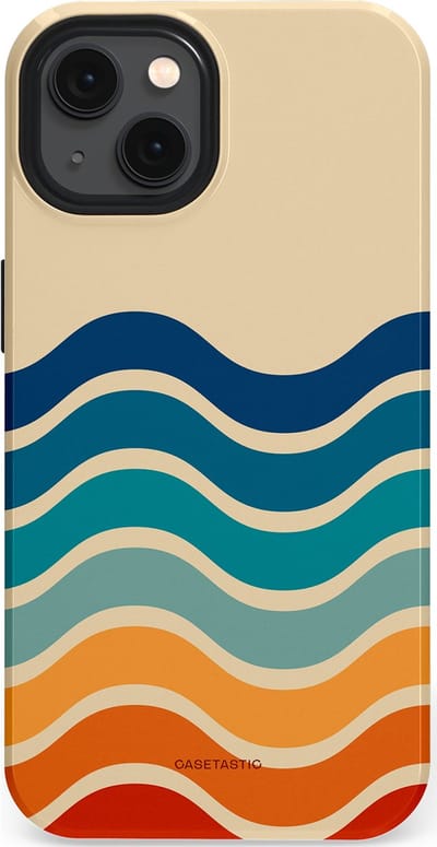 Casetastic hoesje geschikt voor Apple iPhone 13 - MagSafe - Dubbellaagse bescherming - Nostalgische golven - Fashion Case - Zand Petrol Rood Oranje
