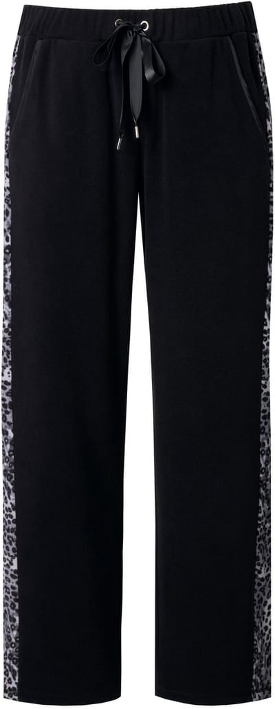 Ulla Popken - Dames - Loungewear fleecebroek luipaardpatroon - Zwart - Maat 42+