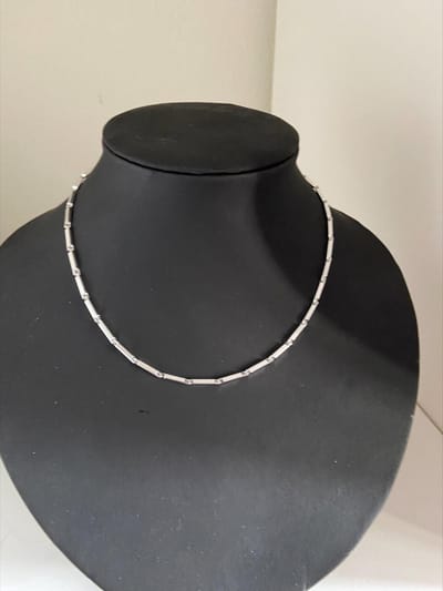 Collier met staafjes | Make up | Parfum | Moederdag | Verjaardagscadeau| Cadeautje| Valentijnsdag| Kado | sieraden | vaderdag | oorbellen | oorsieraden