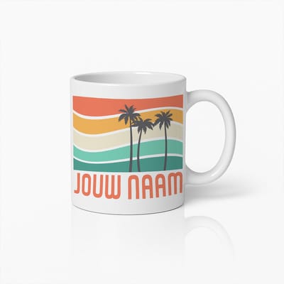 Retro Palm Trees Gepersonaliseerde Koffiemok – Vintage Zonsondergang Ontwerp Met Naam – Uniek Cadeau Voor Strandliefhebbers