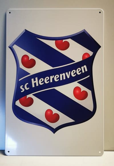 Metalen wandbord - Heerenveen - Mancave - Wand Decoratie - Metal sign - Mancave decoratie - Decoratie - Metalen borden - Tekst borden - Metalen bord