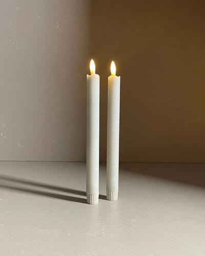 Bøsta Living Furu LED dinerkaarsen set met bewegende vlam – echte wax – Beige - Afstandsbediening - Timer
