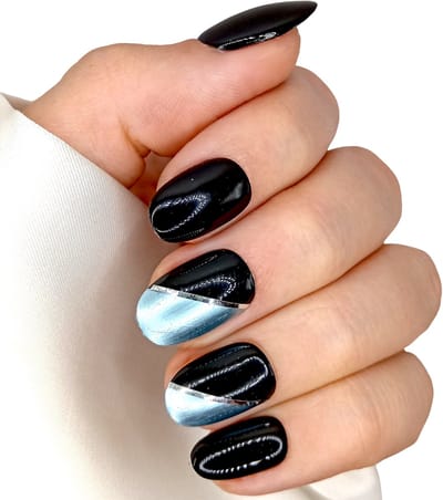 SD Press on Nails - B47 - Plaknagels - Gelnagels - Handgemaakt - 20 stuks - Zwart - Blauw - Metallic - Nepnagels - Korter Rond - Nagelstudio - Gellak -Nail Art - Nails at home - Accessoires - Nageltips - Nagelstudio
