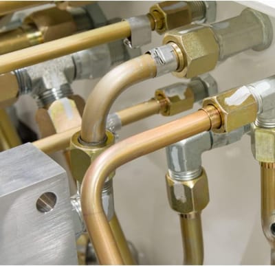 Hose Connector Set van 2 Stuks, Messing Adapter voor Tuinslang Verbinding met 10mm Buitendiameter, Duurzaam en Betrouwbaar
