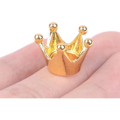 5 stuks Poppenhuis Miniatuur Mini Metalen Kroon Prinses Hoofddeksel Figuur Poppen Accessoires Kinderen Rollenspel Speelgoed Mooi Ontwerp beige