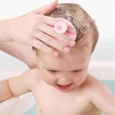 Ychee - Mini Siliconen baby borstel - inzepen baby - tegen berg - ook geschrikt voor kinderen - Massage borstel - Scrubber - makeup remover - multiuse 6.5x5cm - Roze