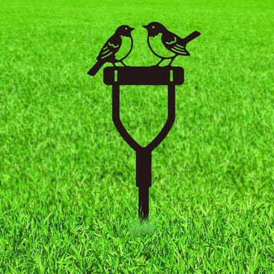 Decoratieve Tuinpalen van Metaal met Vogel en Schep Handvat Silhouetten - Unieke Buitenbeelden en Tuinornamenten voor een Prachtige Tuin en Patio Decoratie