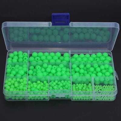 Dailygoods- Vissenlokt Kit 820 Stuks - Multi Modellen - Antislip - Lichtgevende Vissen Kralen - Kunststof - Afmetingen 17x10x2cm - Vissenkralen