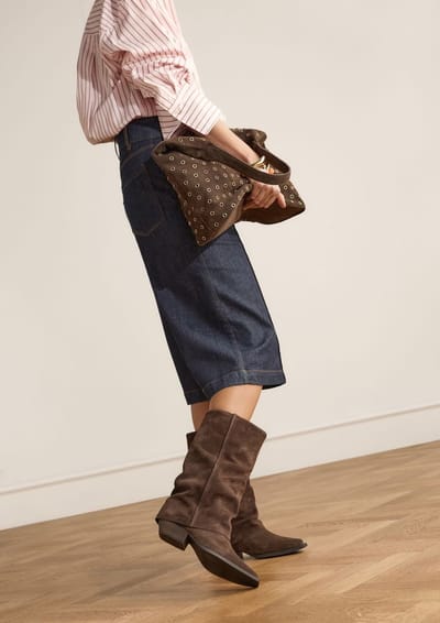 Manfield - Dames - Donkerbruine suède slouchy enkellaarsjes - Maat 38