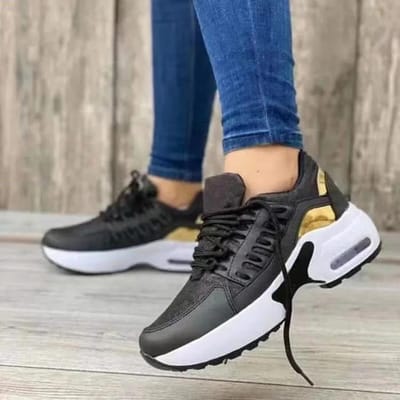 Sneakers Nieuwe Mode Wedge Platform Plus Size Casual Sportschoenen Dames Vetersluiting Mesh Ademend Dames Gevulkaniseerde Schoenen 37 black
