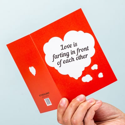 Wenskaart Love Is... - Grote wenskaart (A5 formaat) van Ditverzinjeniet