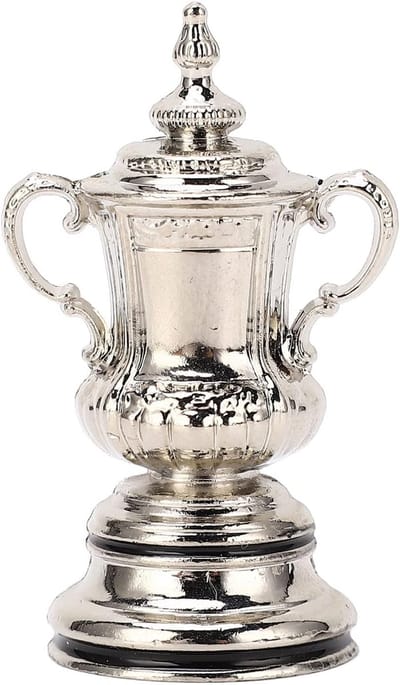 Voetbal Trofee Model - Cup Ornament - Wedstrijd Decoratie - Hoge Simulatie Metaal - 4.5 cm Hoog