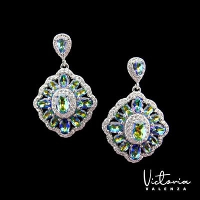 Victoria Valenza Saint-Tropez Luxe Oorbellen Dames Messing Oorhangers Dames Oorringen - Meerkleurige Steen - Kleur Zilver - 1 Paar