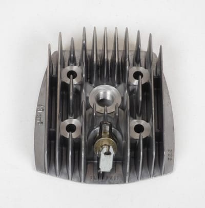 cilinderkop rsm voor bromfiets peugeot 50 103 mvl 11710331 nieuw