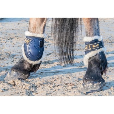 Sheepskin vetlokbeschermers voor paarden T de T Design
